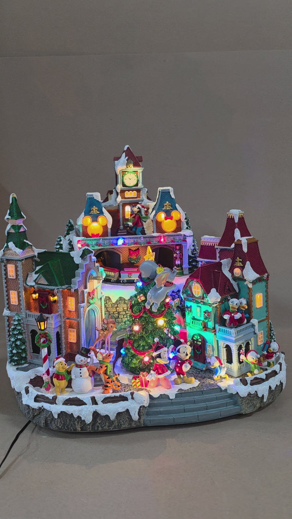 Disney Holiday Village
