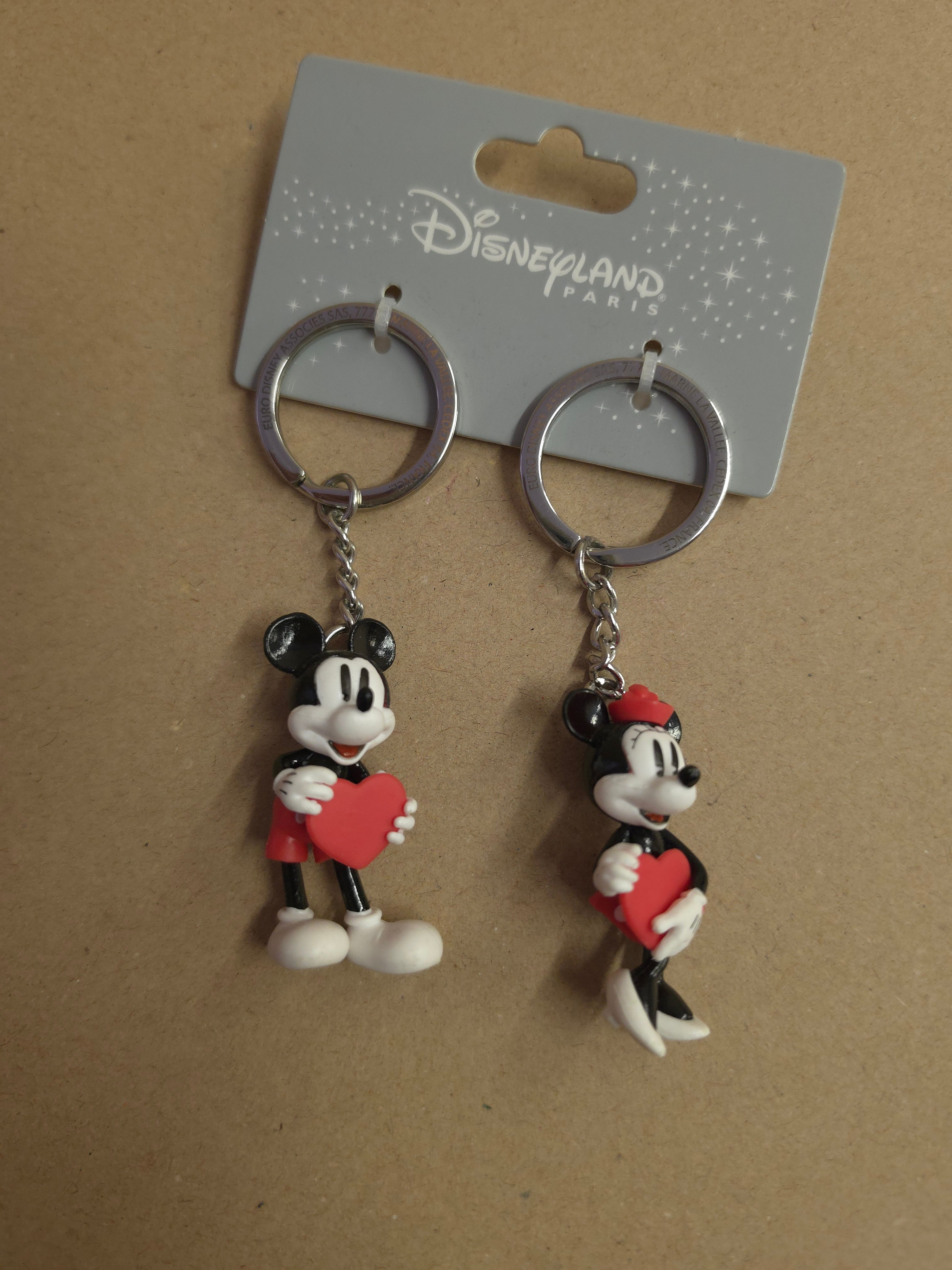 Mickey & Minnie Red duo hangers