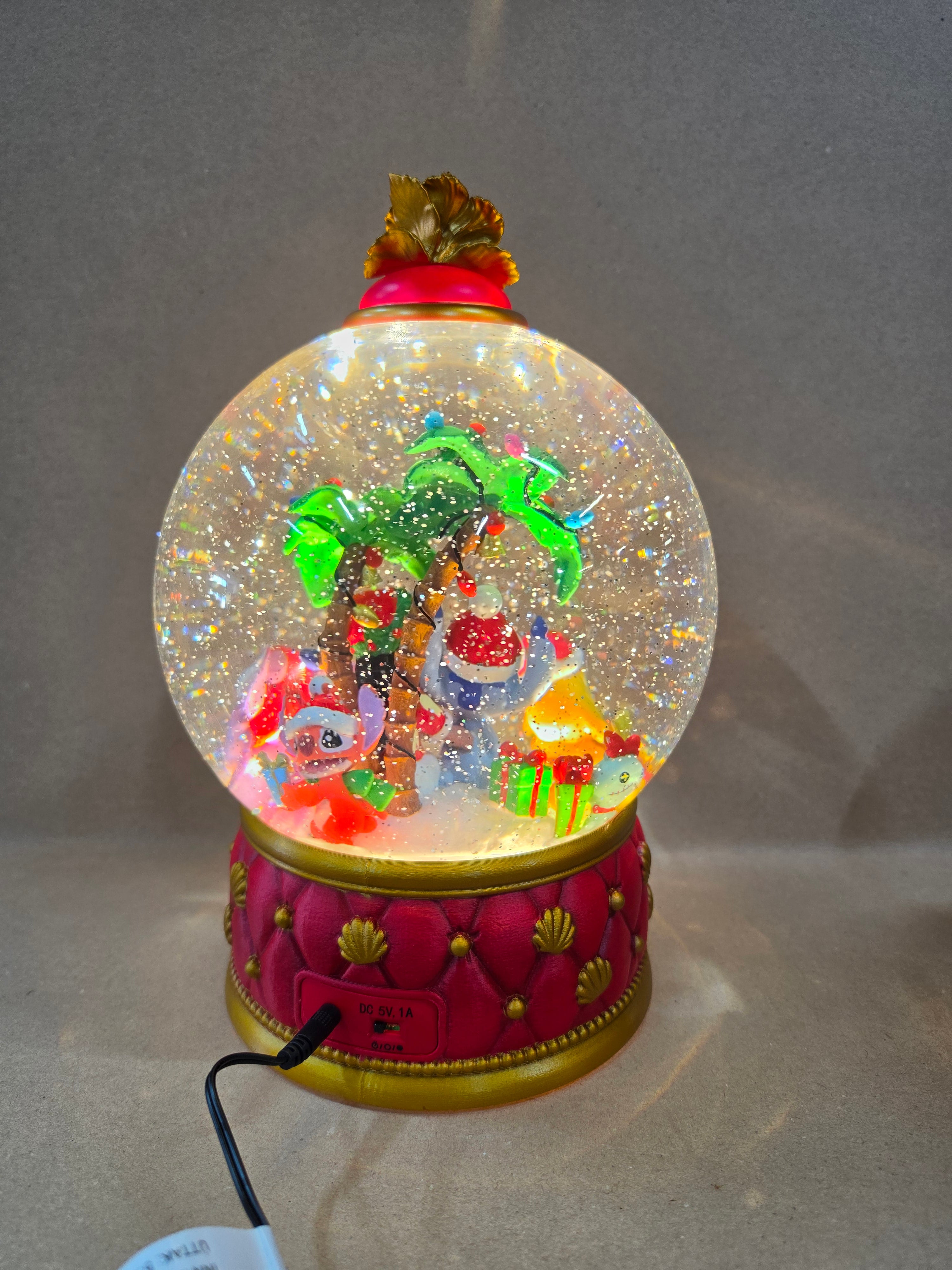Disney Stitch snowglobe spinning