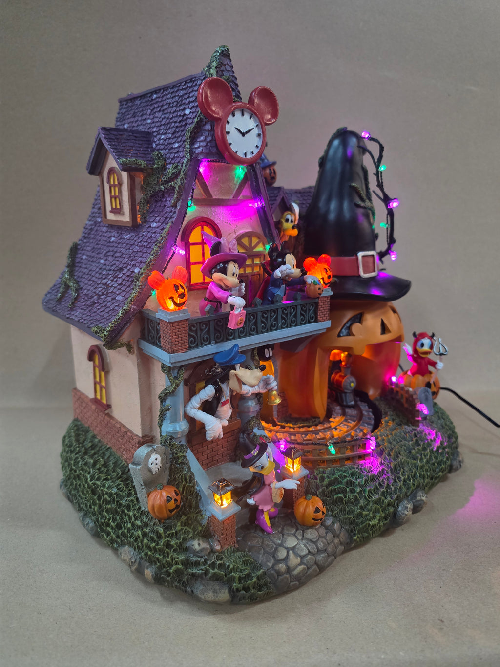 Disney halloween pompoen huis
