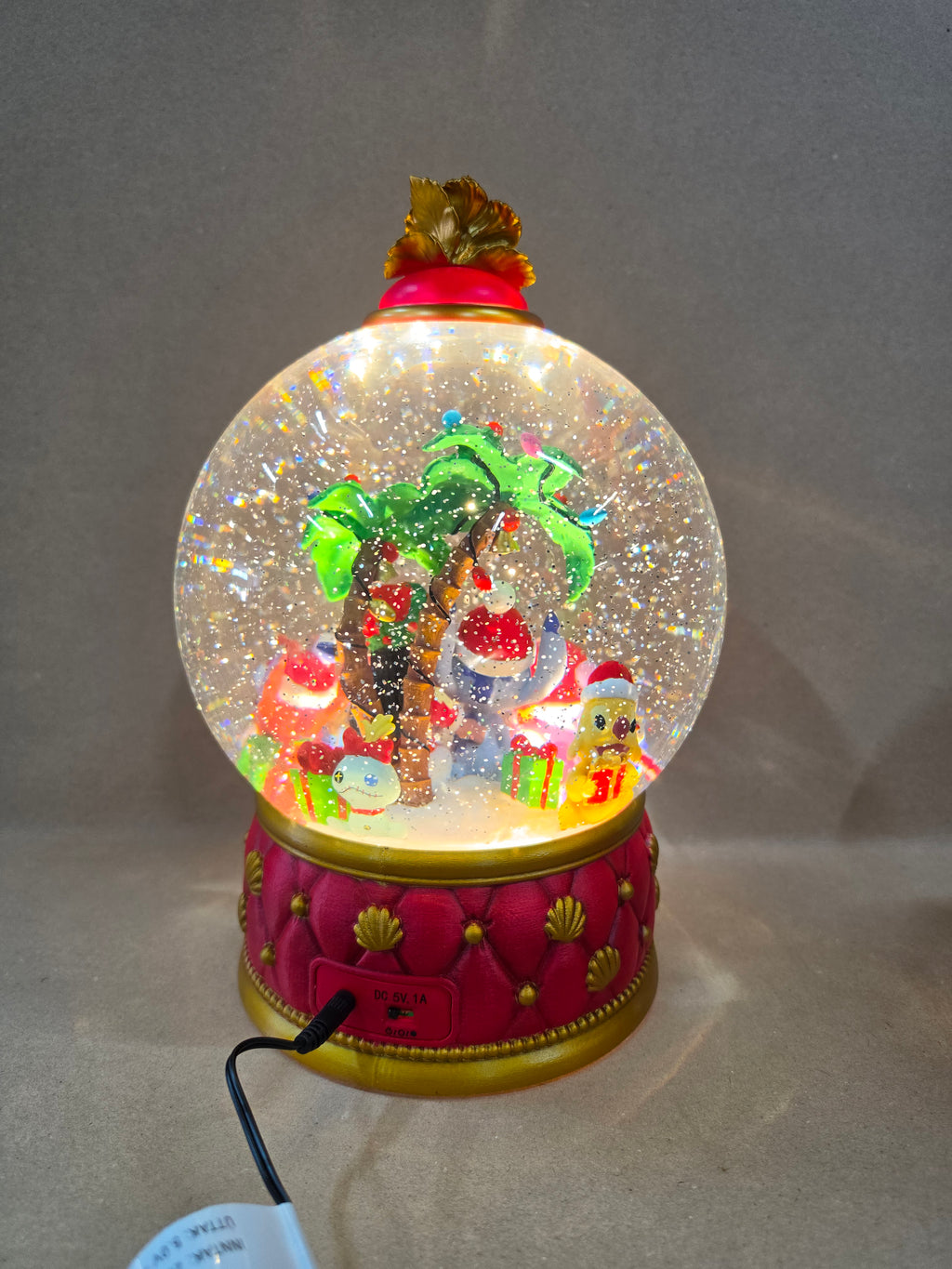 Disney Stitch snowglobe spinning