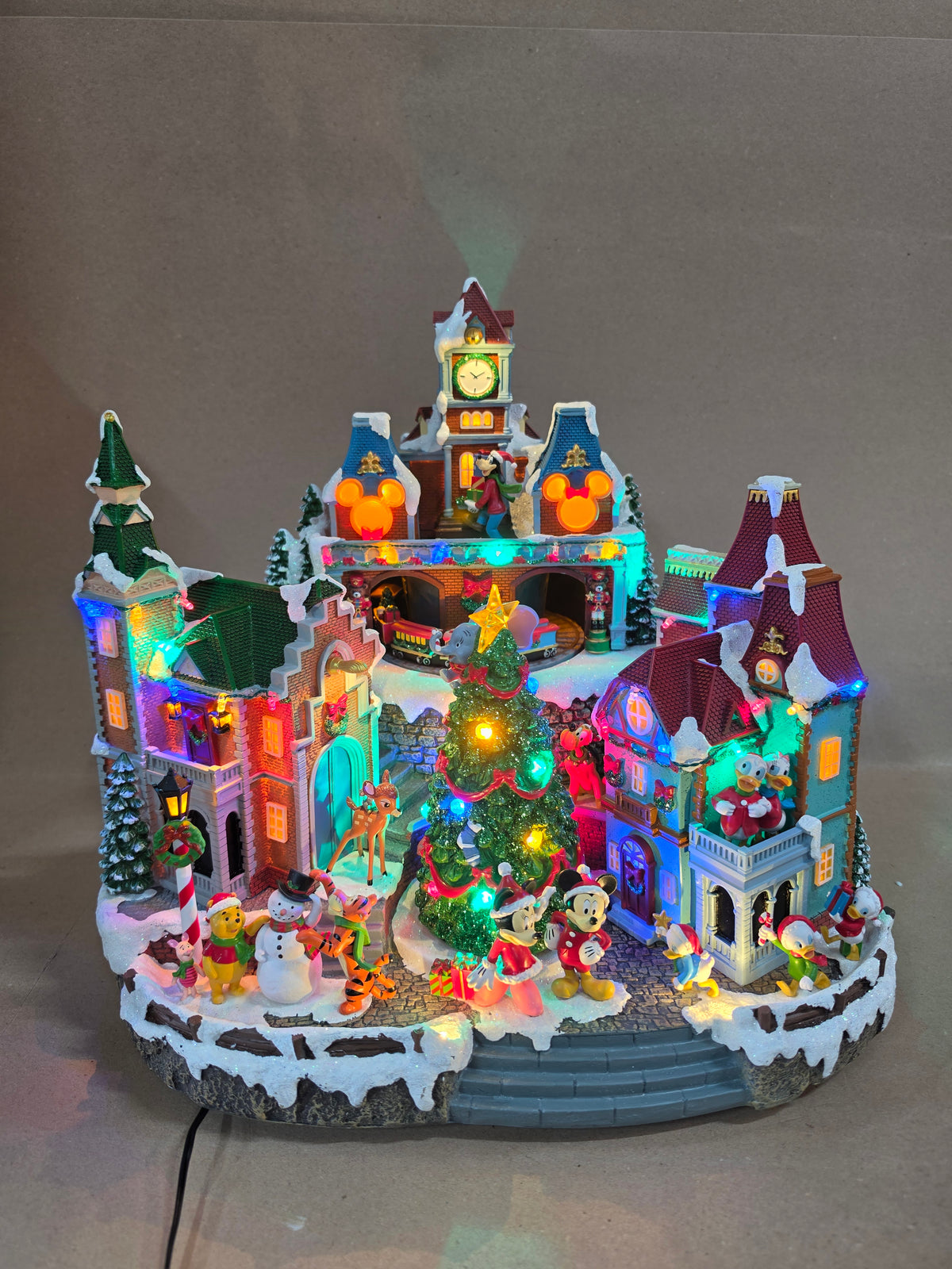 Disney Holiday Village