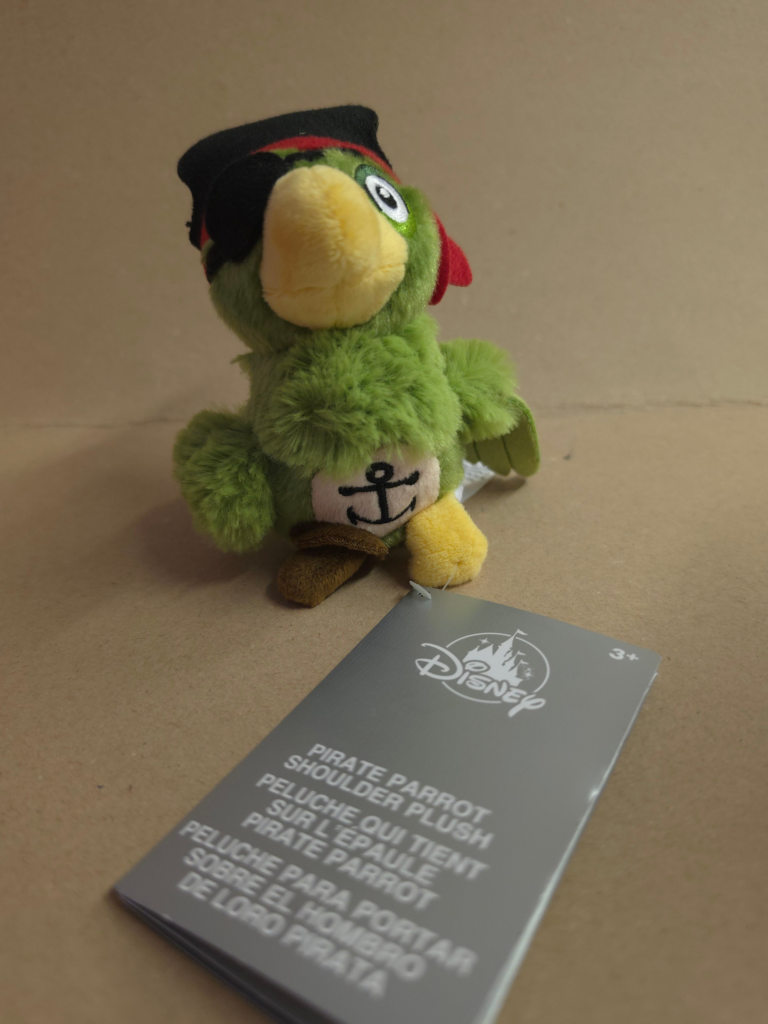 Pirates of the caribbean parrot