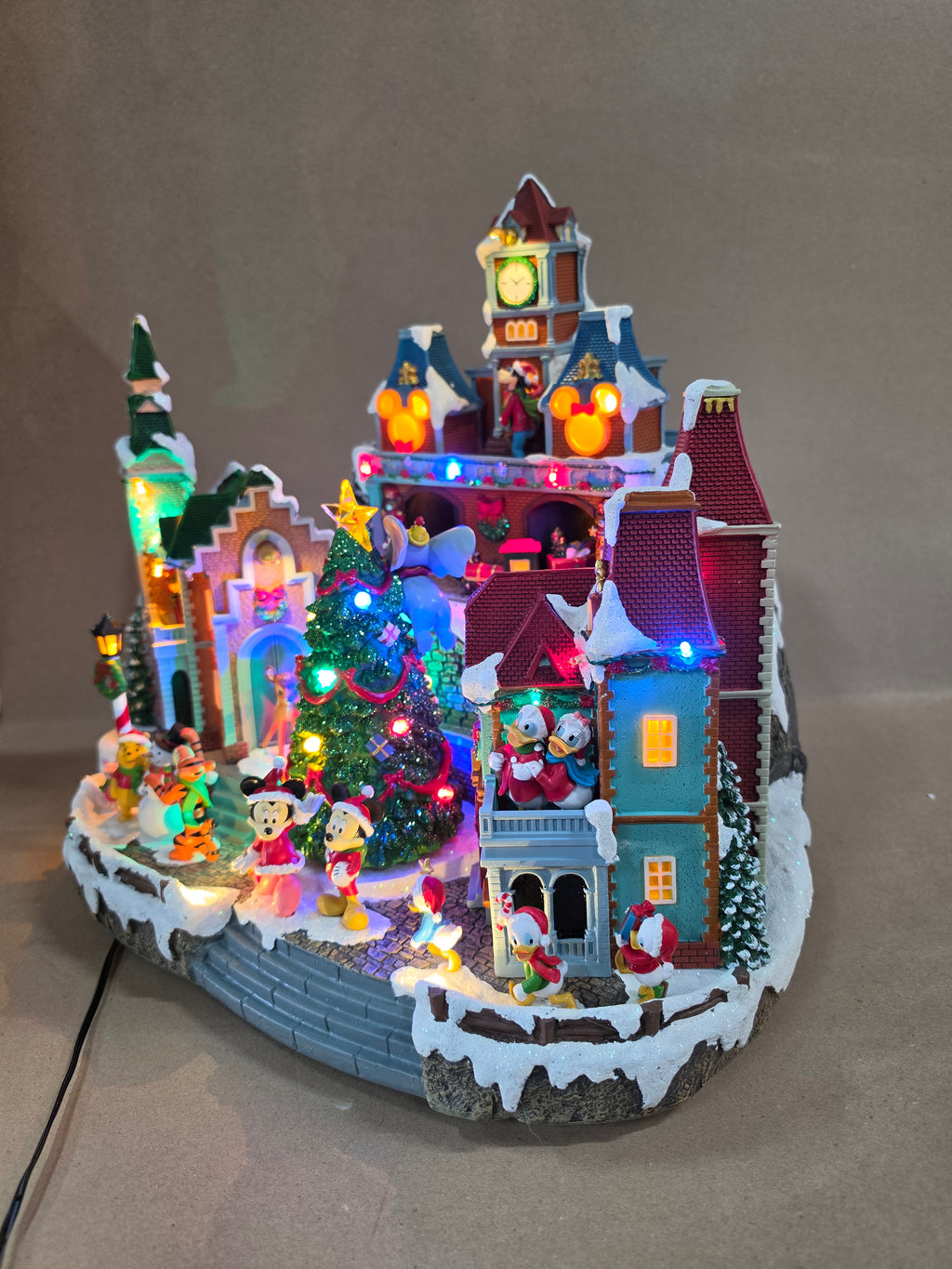 Disney Holiday Village