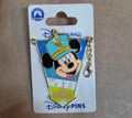 Mickey festive pin