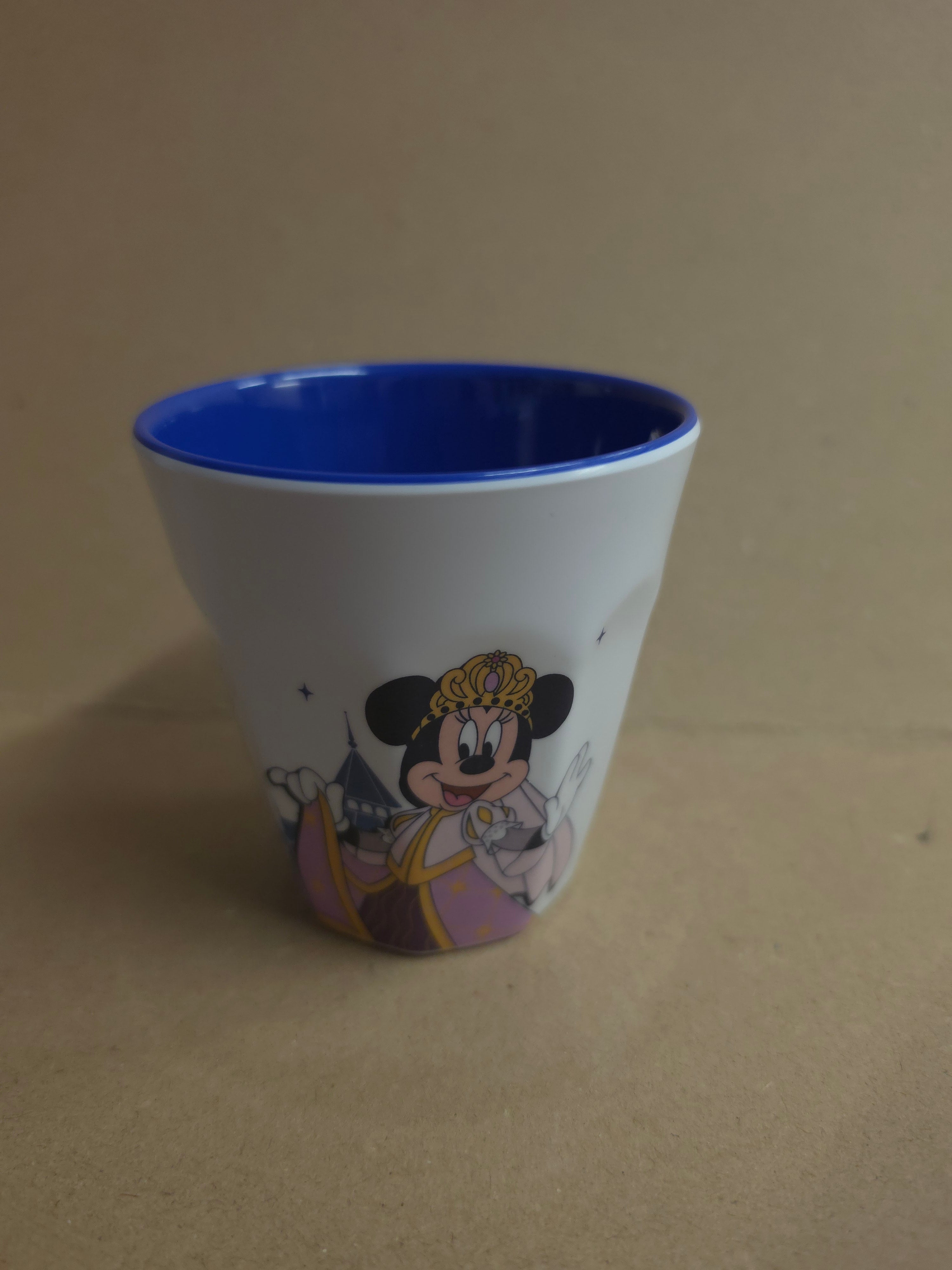 Mickey & Minnie Disneyland hotel Melaminr cup